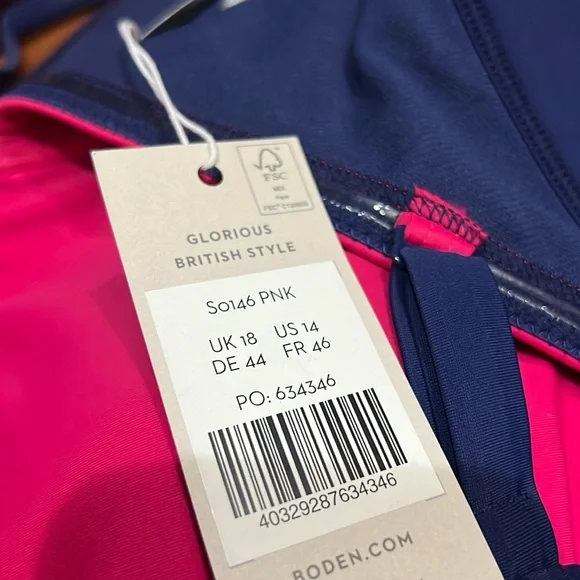 NWT Boden Swim Corsica V neck bikini top . Sz 14. BG - Picture 3 of 4